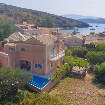 Lavranos House Villa *