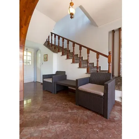 Villa Lavranos House Agios Stefanos (Thinali)