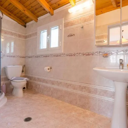 Lavranos House Villa Agios Stefanos (Thinali)