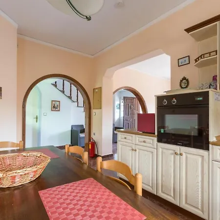 Lavranos House Villa *