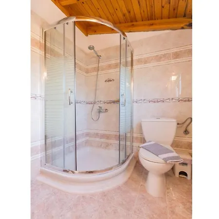 Villa Lavranos House Agios Stefanos (Thinali)